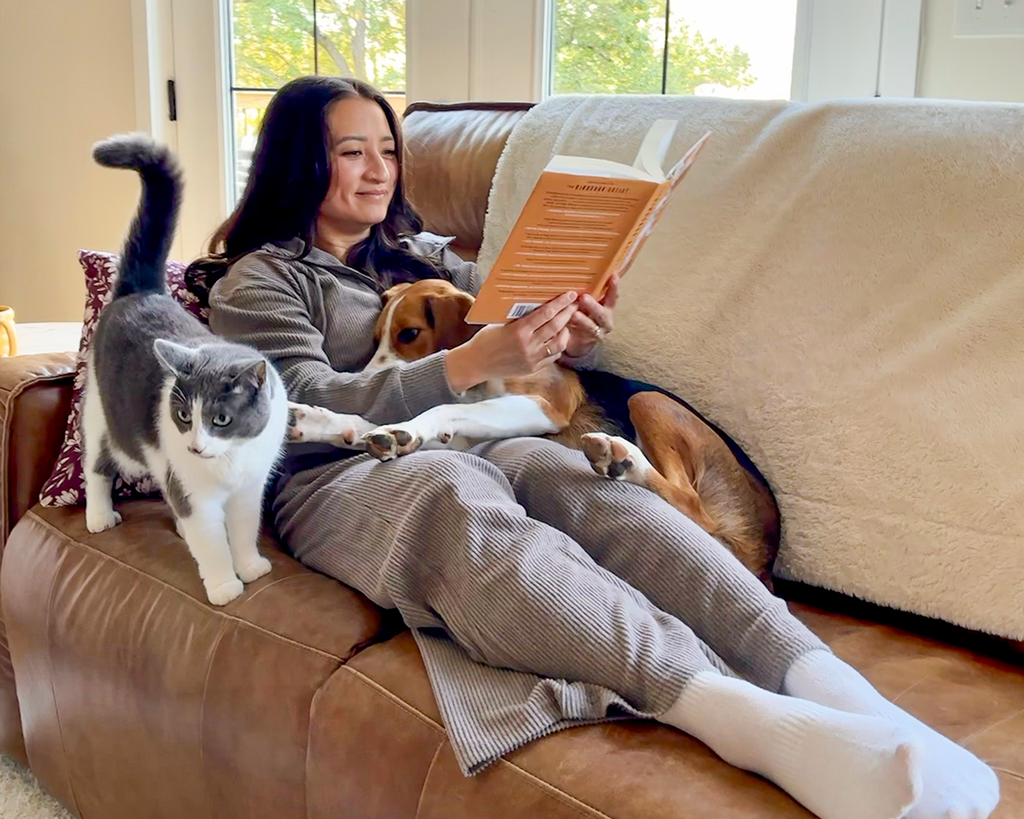 Sweater Weather Essentials: Your New Favorite Fall Uniform